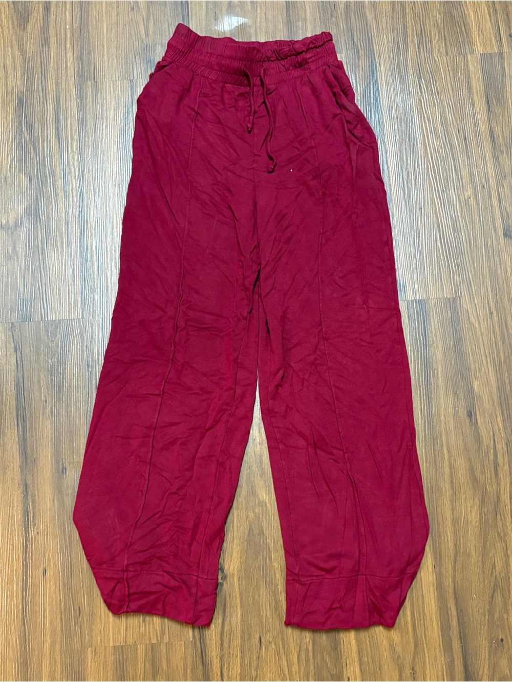 Relaxed Wide-Leg Drawstring Pants in Deep Raspberry - Picture 2 of 6